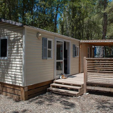 Camping La Peiriere Tuchan Eksteriør bilde