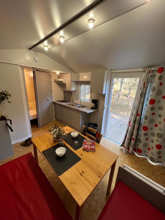 Camping La Peiriere Tuchan Eksteriør bilde