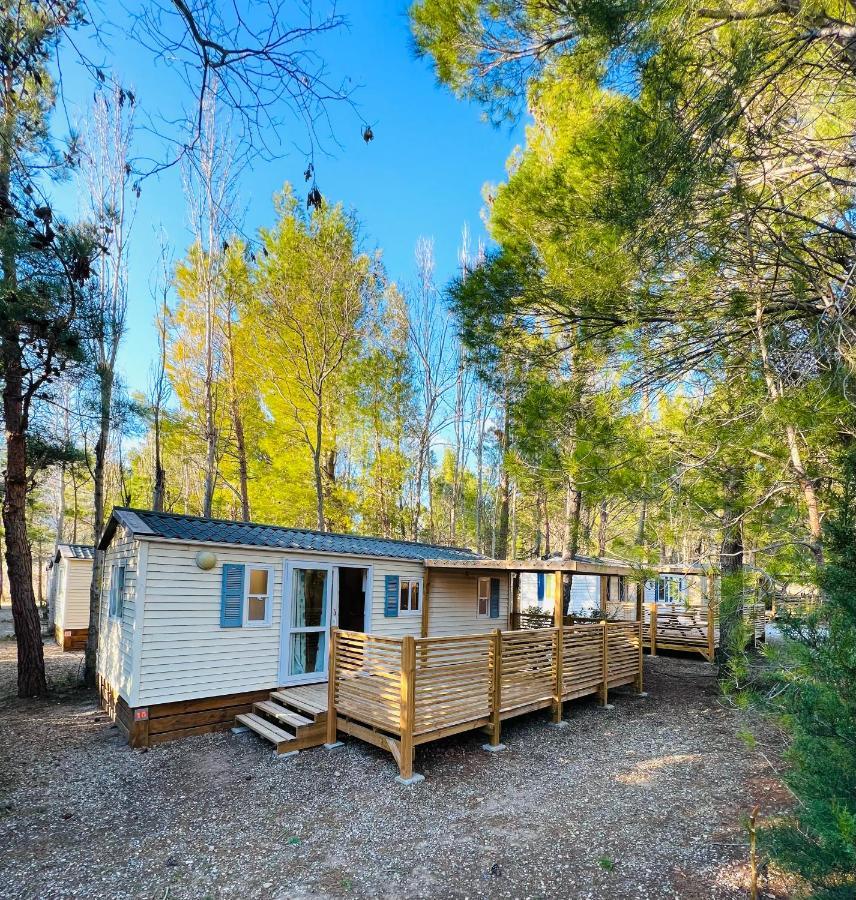 Camping La Peiriere Tuchan Eksteriør bilde